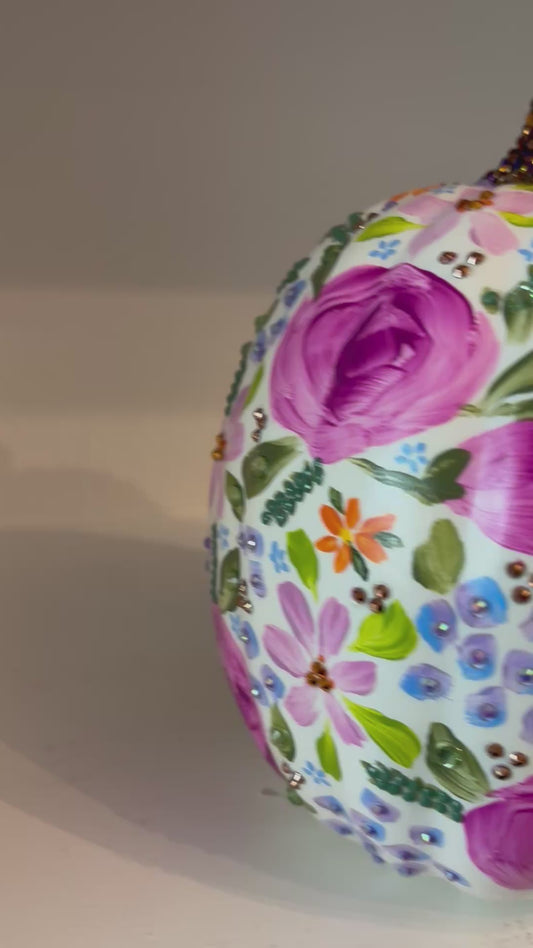Bejeweled pumpkin - floral pattern